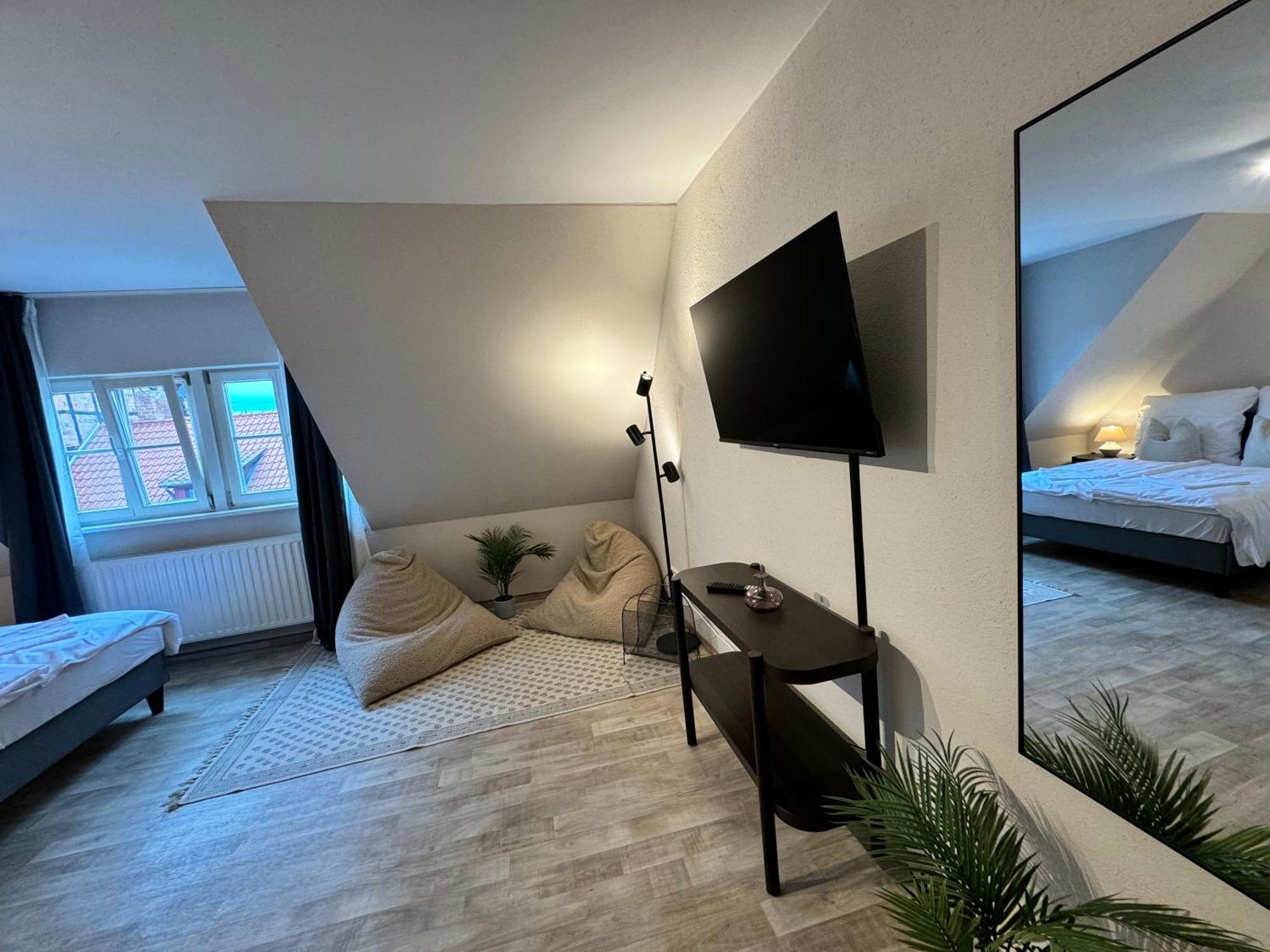 Gina Stay - Apartmenthaus Im Zentrum Von Quedlinburg Exteriör bild