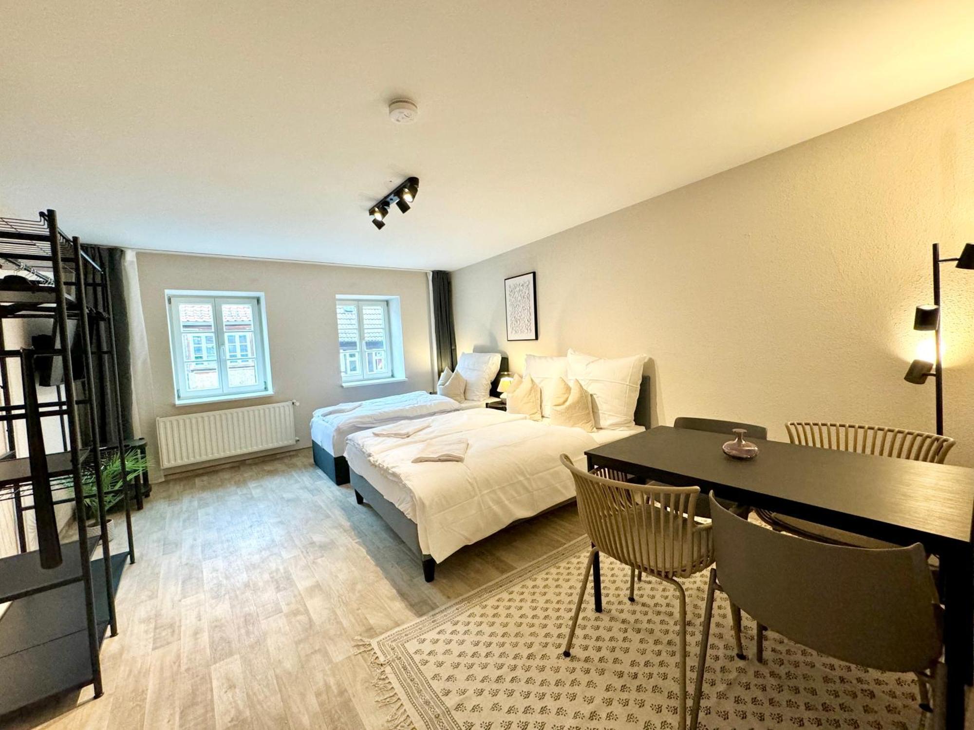 Gina Stay - Apartmenthaus Im Zentrum Von Quedlinburg Exteriör bild